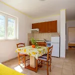 Apartamento Varezic